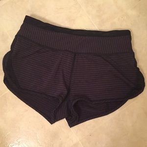 Lulu lemon 'Speed Up Short'